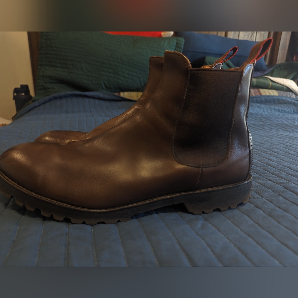 Allen Edmonds Tate Chelsea Boots (size 13 EEE wide)